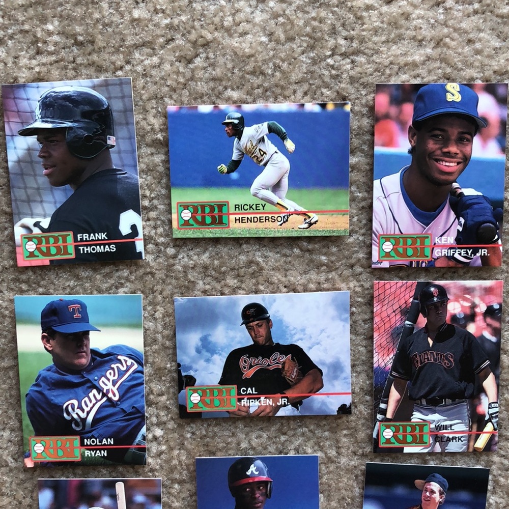 BASEBALL CARDS - Picture 2 of 6